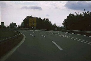 Einfahrt Bogen Süd („Ei“ Richtung Tübingen)