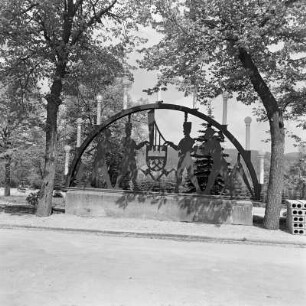 Johanngeorgenstadt, Lichterschwibbogen : Großer Schwibbogen am Marktplatz der Altstadt