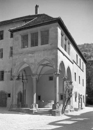 Schloss Heidelberg — Brunnenhalle