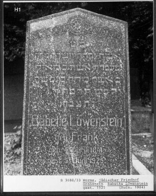 Grabstein von Banette Löwenstein (gestorben 1925)