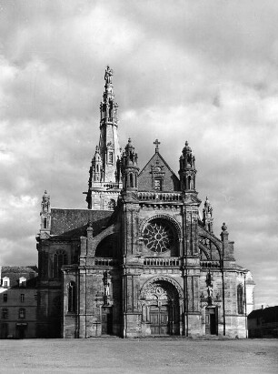 Saint-Anne-d'Auray. Basilika Sainte-Anne (1872)