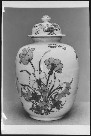 Berlin. Staatliches Museum, Kunstgewerbemuseum, Deckelvase