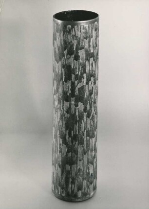 Vase, grau-rot von Rudolf Kügler