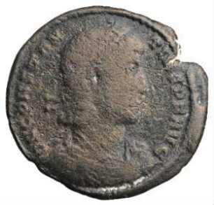 Münze, Aes 2, 351 - 355 n. Chr.