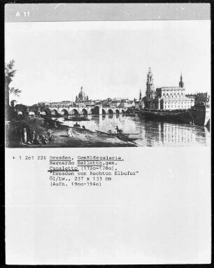 Dresden vom rechten Elbufer unterhalb der Augustusbrücke