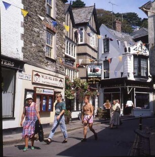 Großbritannien. Fowey. Straße Fore street