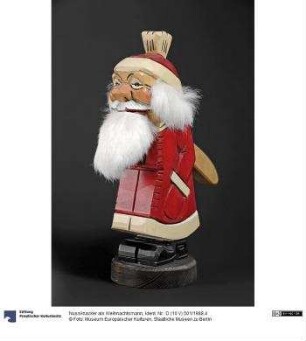 Nussknacker als Weihnachtsmann