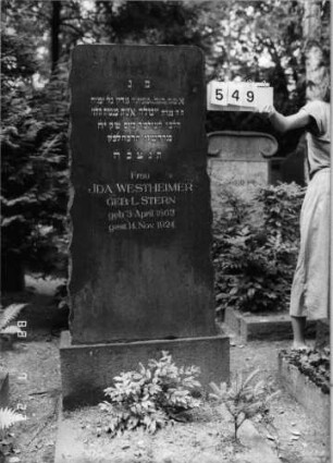 Grabstein 549