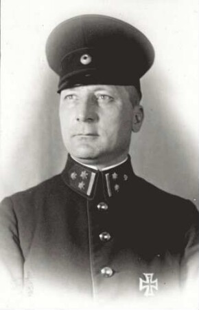 Polizeihauptmann Grasser (Führer der Inspektion Ost bis September 1931)