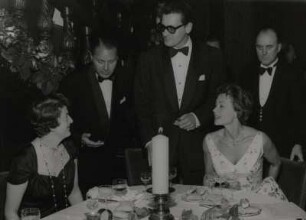 Lilli Palmer, Carlos Saura