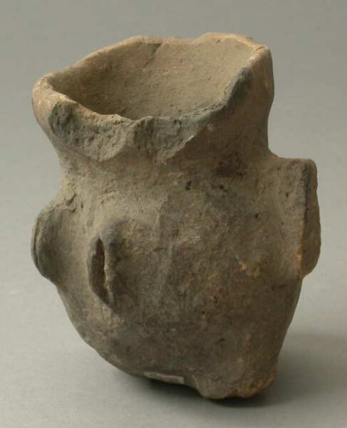 Clay vessel