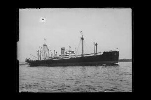 Bitterfeld (1930), Frachtschiff (reefer), Hamburg-Amerika Linie, Hamburg