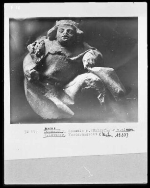 Fragment von einem der Lettner des Mainzer Domes: Konsole mit Königsfigur