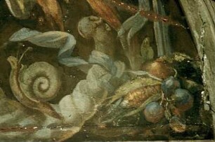 Flora, gerahmt von zwei Füllhörnern und Papageien