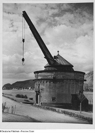 Andernach. Rheinkran (1554, Außerbetriebnahme 1911) am Rhein