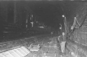 Istein: Arbeiten im Tunnel