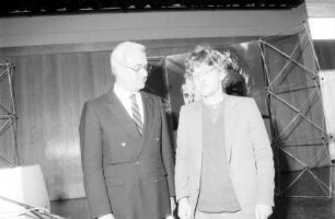 Staufen: Faust Gymnasium, Preisverleihung, Willibald Hilf, Manfred Peter Hein