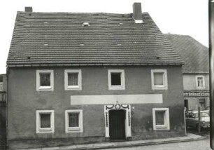Dippoldiswalde, Niedertorplatz 1. Wohnhaus. Straßenfront