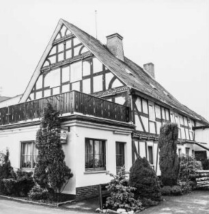 Dietzhölztal, Ortsstraße 33