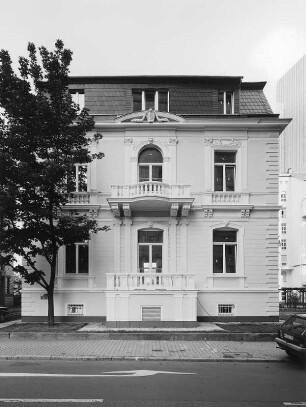 Frankfurt, Ulmenstraße 18