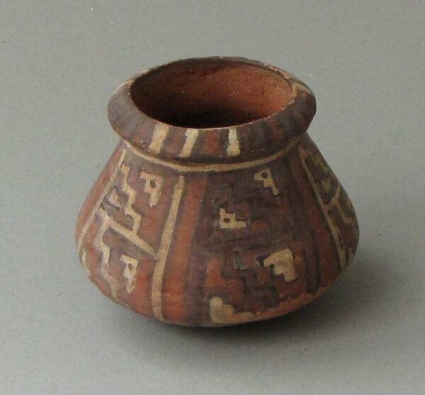 Clay vessel