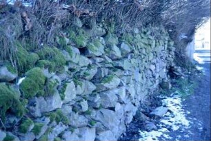 Trockenmauer