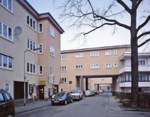 Straße in der Heimatsiedlung