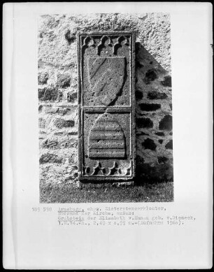 Grabstein der Elisabeth von Hanau geb. von Rieneck
