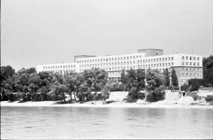 Bratislava, Pressburg: Studentenwohnheim