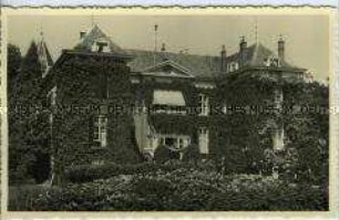Schloss Doorn während der Beisetzung Wilhelms II. im Park