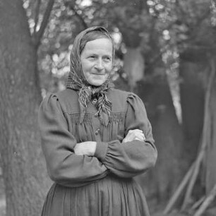 Porträt einer Frau aus Burg-Kaupern. : Portret žony z Kupaŕskich Bórkowow.