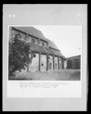 Benediktinerinnen-Kloster — Kreuzgang