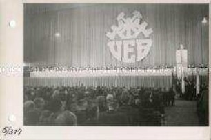 Tagung der volkseigenen Betriebe der DDR in der Messehalle in Leipzig