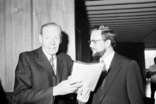 Freiburg: Katholische Akademie, Landesbischof Heidland, Karlsruhe; Dr. Gollnick, Freiburg