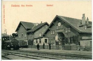 Niederau. Bahnhof mit Dampflokomotive