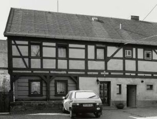 Neustadt-Polenz in Sachsen, Wohnstallhaus : Neustadt-Polenz in Sachsen. Wohnstallhaus (1. Hälfte 19. Jahrhundert), Mittelweg 61. Hofansicht (Wohnsteil)
