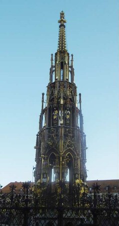 Nürnberg: Schöner Brunnen