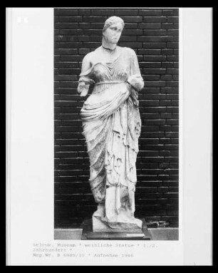 Statue der Aphrodite?