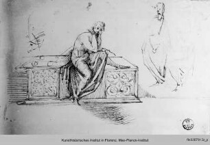 Auf Sarkophag sitzende Figur