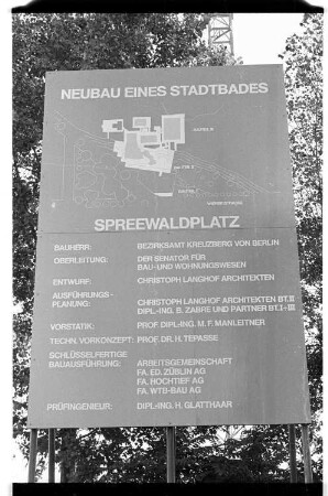 Kleinbildnegativ: Wiener Straße, Stadtbad, 1984