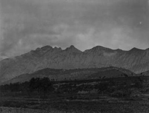 Das Gebirge Montserrat : Blick auf das Gebirge Montserrat