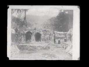[The Palace, House B. - View from the eastern court] : [Archaeology, Vol. IV., Plate 16]
