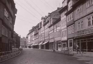 Bad Langensalza. Marktstraße : Bad Langensalza. Marktstraße. Blick von Osten nach Westen (mit Manfelder Pflaster)