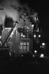 Brand in der I. Medizin der Städtischen Krankenanstalten mit Vernichtung des Dachgeschosses und einer darunter befindlichen Krankenstation der Strahlenabteilung