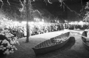 Freiburg: Stadthalle, Blumen- und Gartenausstellung, Publikum