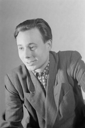 Porträts von Achim Hübner, Reinicke und John vom Maxim-Gorki-Theater : Porträt von Achim Hübner