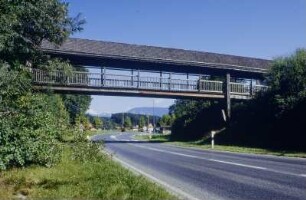 Überführung Geh- und Radweg Thansau