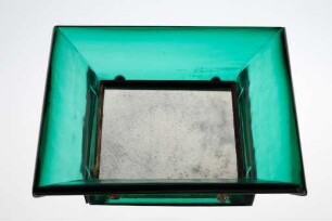 Wandspiegel mit grünem Glasrahmen