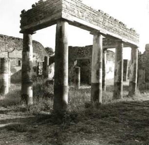 Pompeji. Villa des Diomedes. Peristyl