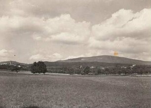 Taunus. Altkönig (798 m). Ansicht von Oberhöchstadt, von Südosten